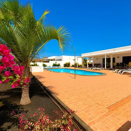 Marie Villa *
